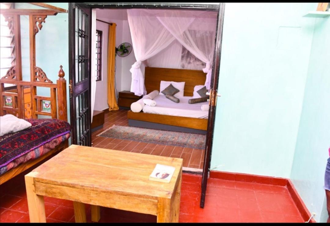 Mavericks Convenient Cozy Loft In Diani'S Cbd Ukunda Exterior foto
