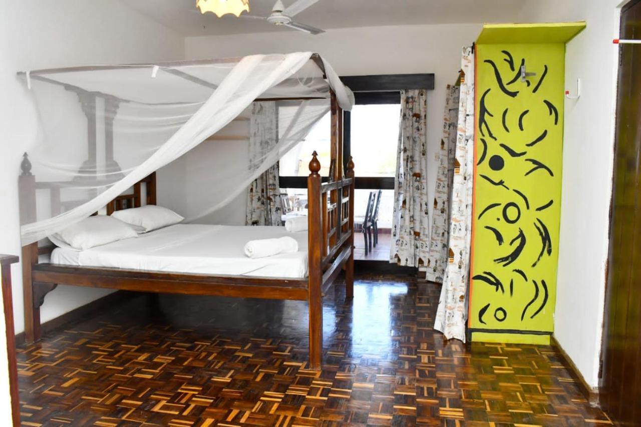 Mavericks Convenient Cozy Loft In Diani'S Cbd Ukunda Exterior foto