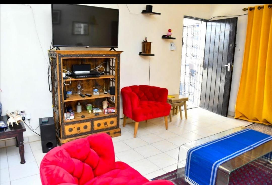 Mavericks Convenient Cozy Loft In Diani'S Cbd Ukunda Exterior foto