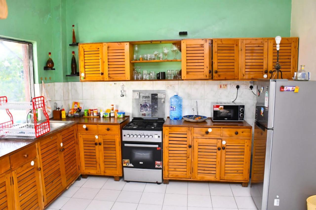 Mavericks Convenient Cozy Loft In Diani'S Cbd Ukunda Exterior foto